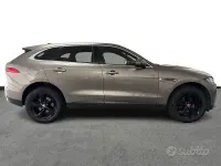 Usata Jaguar F-Pace 204 CV (150 kW) 2022 Grigio SUV