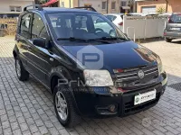 Usata Fiat Panda 4x4 Climbing 69 CV (50 kW) 2008 Nero Utilitaria