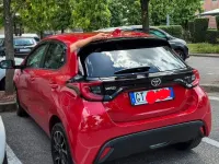 Usata Toyota Yaris 2024 Rosso Utilitaria