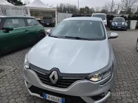 Usata Renault Mégane Zen 110 CV (80 kW) 2017 Grigio Berlina