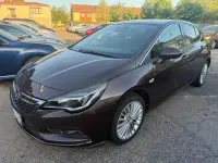 Usata Opel Astra 110 CV (80 kW) 2015 Rosso Berlina