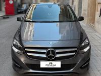 Usata Mercedes B180 Executive 109 CV (80 kW) 2015 Grigio Monovolume