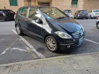 Usata Mercedes 190 109 CV (80 kW) 2009 Nero Berlina