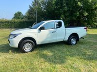 Usata Mitsubishi L200 Invite 154 CV (113 kW) 2016 Bianco Pick-up