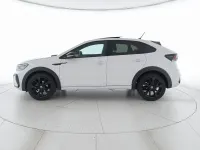 Usata VW Taigo R-line 150 CV (110 kW) 2023 Pure white nero SUV
