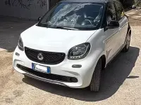 Usata Smart ForFour 71 CV (52 kW) 2016 Bianco Utilitaria
