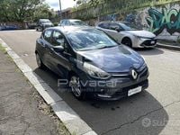 Usado Renault Clio IV Zen 75 CV (55 kW) 2016 Gris Utilitario