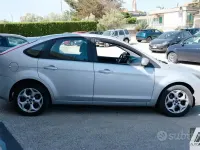 Usata Ford Focus 115 CV (84 kW) 2010 Grigio Berlina