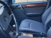 Usata Mercedes E200 1991 Grigio Berlina