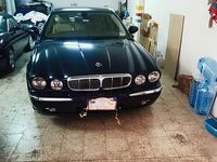 Usata Jaguar XJ8 Executive 207 CV (152 kW) 2006 Blu Berlina