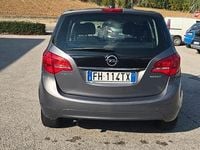 Usata Opel Meriva 2017 Grigio Monovolume