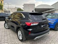Usata Ford Kuga Titanium 120 CV (88 kW) 2021 Nero SUV