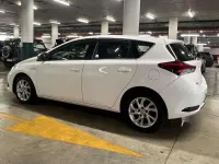 Usata Toyota Auris Hybrid Business Edition 99 CV (72 kW) 2018 Bianco Berlina