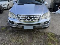 Usata Mercedes ML320 2007 Blu SUV
