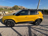 Usado Jeep Avenger 101 HP (74 kW) 2023 Amarelo SUV