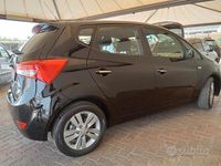 Usata Hyundai ix20 Comfort 77 CV (56 kW) 2012 Nero Utilitaria