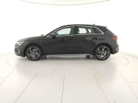 Usata Audi A3 S-Line 110 CV (80 kW) 2023 Nero mito metallizzato Berlina