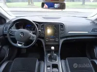 Usata Renault Mégane 116 CV (85 kW) 2018 Blu Berlina