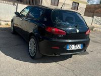 Usata Alfa Romeo 147 116 CV (85 kW) 2006 Nero Utilitaria