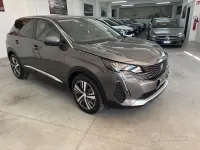 Usata Peugeot 3008 Allure 131 CV (96 kW) 2021 Grigio SUV