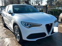 Usata Alfa Romeo Stelvio Sprint 201 CV (147 kW) 2022 Bianco SUV
