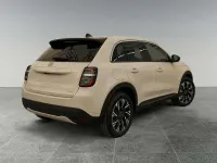 Nuova Fiat 600 La Prima 110 CV (80 kW) 2026 Beige SUV