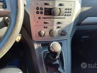 Usata Opel Zafira 2009 Grigio Monovolume