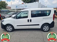 Usata Fiat Doblò 95 CV (69 kW) 2021 Bianco Monovolume