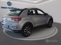 Usata VW T-Roc Style 110 CV (80 kW) 2023 Nero SUV