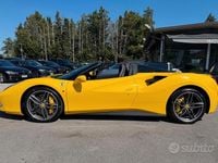 Usata Ferrari 488 670 CV (492 kW) 2017 Giallo Cabrio