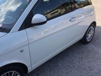 Usata Lancia Ypsilon 60 CV (44 kW) 2010 Bianco Utilitaria
