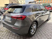 Usata Mercedes A180 Premium 116 CV (85 kW) 2020 Grigio Berlina
