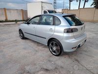 Usata Seat Ibiza 300 CV (220 kW) 2007 Berlina
