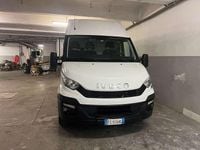 Usata Iveco Daily 140 CV (102 kW) 2017 Bianco Furgone