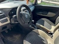 Usata Fiat Grande Punto 65 CV (47 kW) 2007 Grigio Utilitaria
