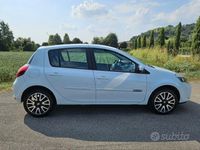 Usata Renault Clio IV Dynamique 75 CV (55 kW) 2012 Bianco Berlina
