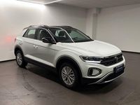 Usata VW T-Roc Life 110 CV (80 kW) 2023 Bianco SUV