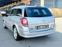 Usata Opel Astra 125 CV (91 kW) 2008 Grigio Station wagon