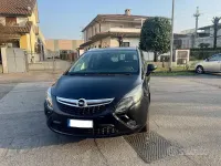 Usata Opel Zafira Tourer Cosmo 136 CV (100 kW) 2013 Nero Monovolume