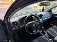 Usata VW Golf V 102 CV (75 kW) 2008 Grigio