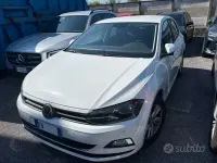 Usata VW Polo Comfortline 90 CV (66 kW) 2018 Bianco Utilitaria