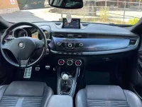 Usata Alfa Romeo Giulietta Distinctive 105 CV (77 kW) 2010 Bianco Utilitaria
