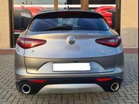Usata Alfa Romeo Stelvio Executive 209 CV (153 kW) 2017 Grigio SUV