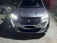 Usata Peugeot 2008 130 CV (95 kW) 2023 SUV