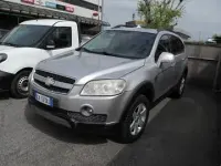 Usata Chevrolet Captiva 150 CV (110 kW) 2007 Grigio SUV