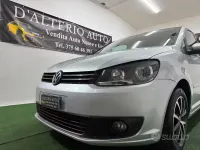 Usata VW Touran Comfortline 105 CV (77 kW) 2012 Grigio Monovolume
