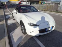 Usata Mazda MX5 132 CV (97 kW) 2021 Bianco Cabrio