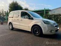 Usata Citroën Berlingo 90 CV (66 kW) 2015 Bianco Monovolume