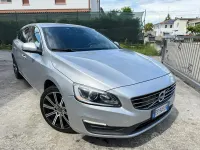 Usata Volvo V60 181 CV (133 kW) 2013 Grigio Station wagon