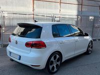 Usata VW Golf VII 105 CV (77 kW) 2012 Bianco Berlina